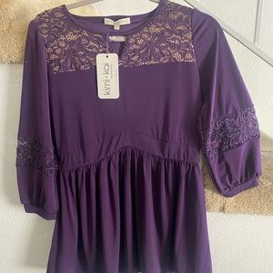 Kimi + Kai Maternity blouse Size Small 3/4 sleeves purple  stretch NWT